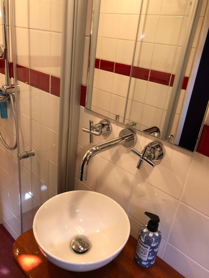 Hotelboot Zwaan Amsterdam Eksteriør billede